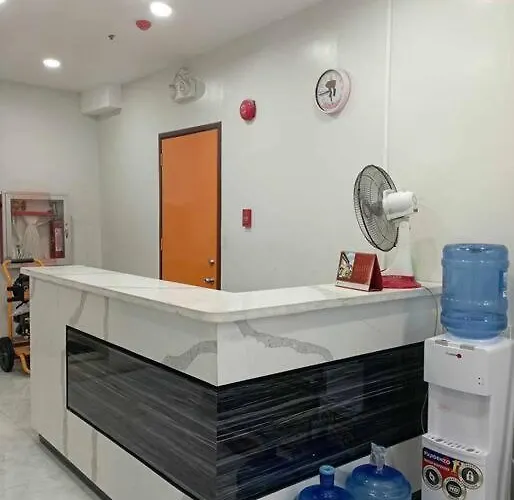 St. Marvin Makati M302 *
